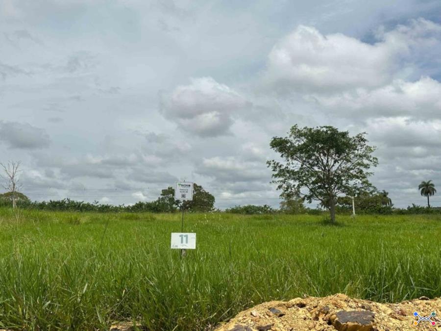 Sicoob - chácara 11, quadra 08, localizada na rua g, no chacreamento espelho d’água, em abaeté/mg, com área total de 1.000,00 m², matrícula nº 29.190 do cri de abaeté/mg.