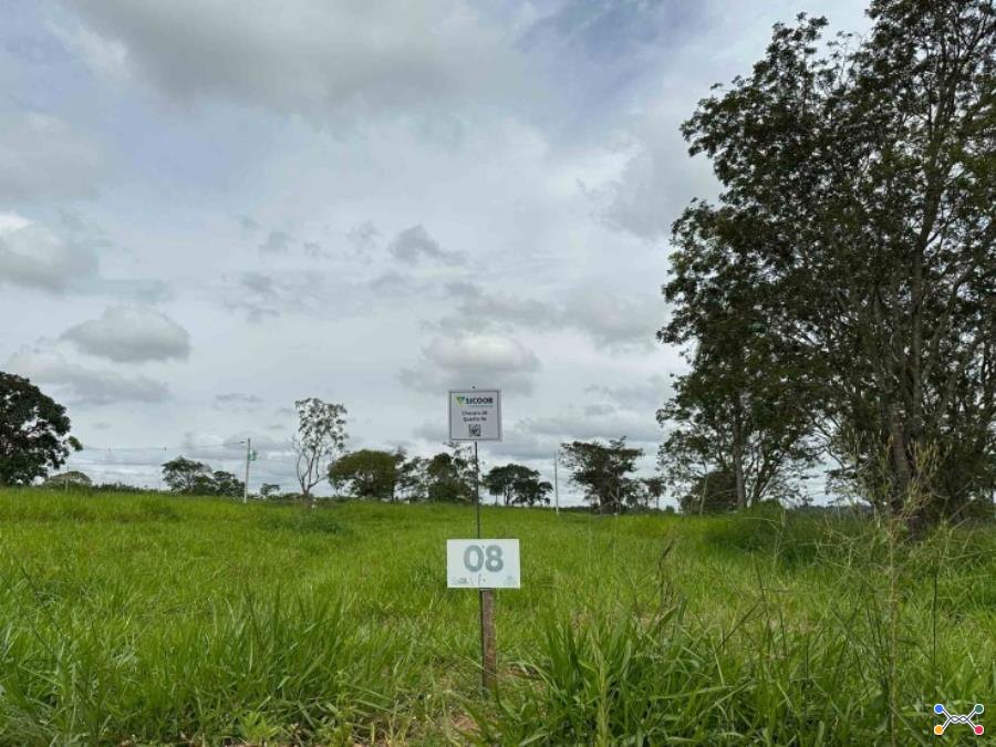 Sicoob - chácara 08, quadra 06, localizada na rua f, no chacreamento espelho d’água, em abaeté/mg, com área total de 1.000,00 m², matrícula nº 29.112 do cri de abaeté/mg.