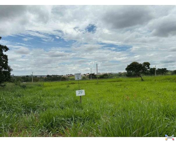 Sicoob - chácara 29, quadra 06, localizada na rua g, no chacreamento espelho d’água, em abaeté/mg, com área total de 1.000,00 m², matrícula nº 29.133 do cri de abaeté/mg.