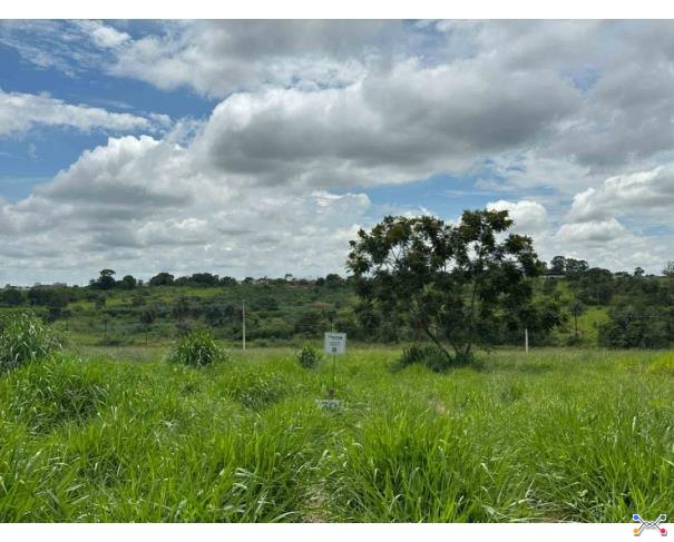 Sicoob - chácara 30, quadra 05, do chacreamento espelho d’água, situada na rua f, em abaeté/mg, com área de 1.000,00 m², matrícula nº 29.094 do cri de abaeté/mg.