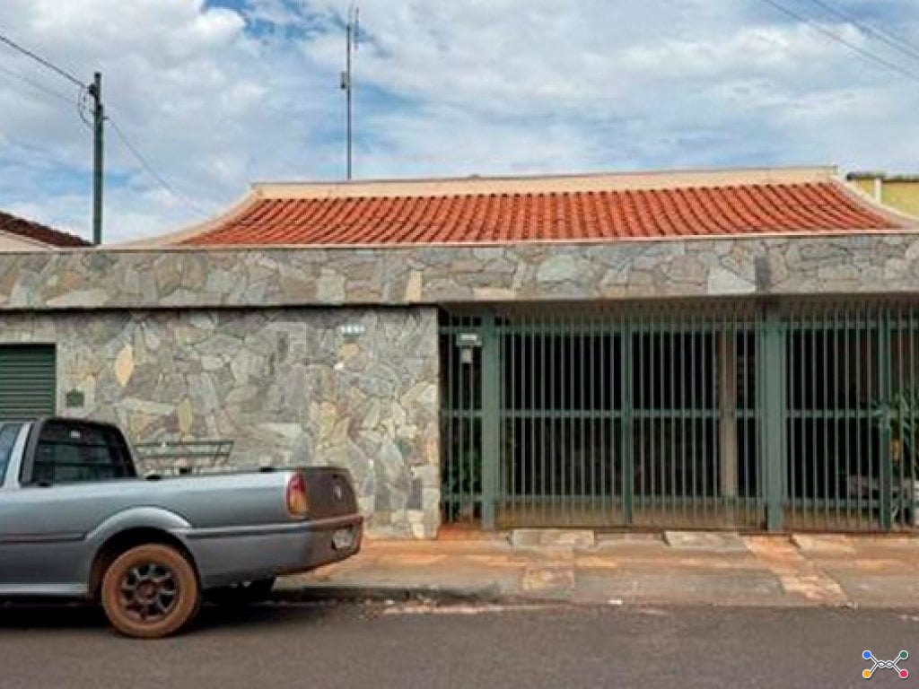 Casa 218 m² - são joaquim da barra-sp - rua mato grosso, 115 - centro