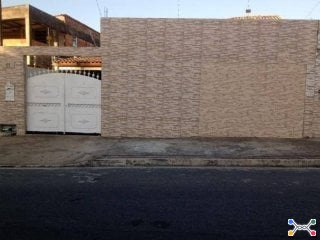 Casa 140 m² - Parque Guarus - Campos Dos Goytacazes - RJ