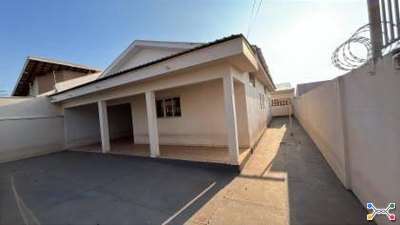Casa 175m² com Terreno 301m² | Matão-SP | Jardim Alvorada - Financiamento até 420 Meses!