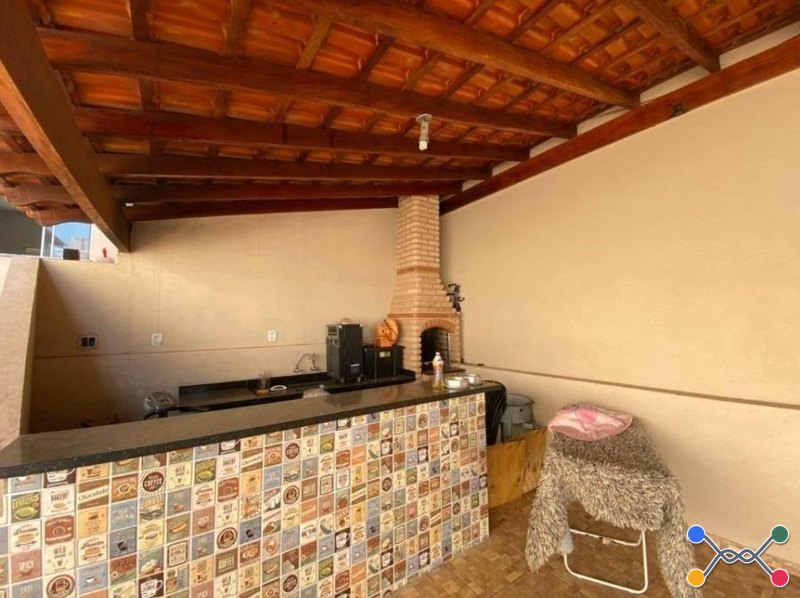 Casa 193m² com Terreno 275m² | São Carlos-SP | Parque dos Timburis - 2 Dorms, 2 banheiros, 1 Vaga - Financiamento até 420 Meses!