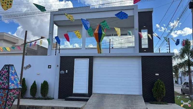 Casa 288m² com Terreno 231m² | Patos-PB | Jatobá - 4 Dorms, 4 Banheiros - Financiamento até 420 Meses!