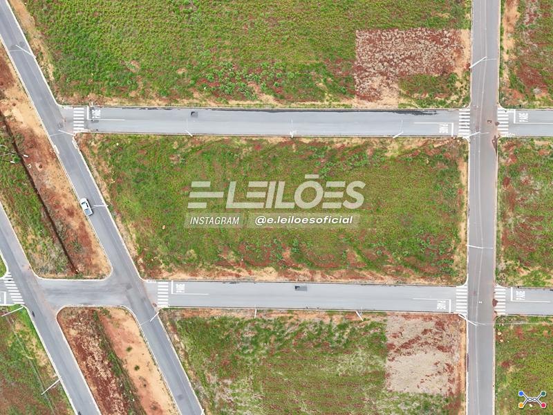 Terreno s/ benfeitoria, área 200m² - Guimarânia/MG