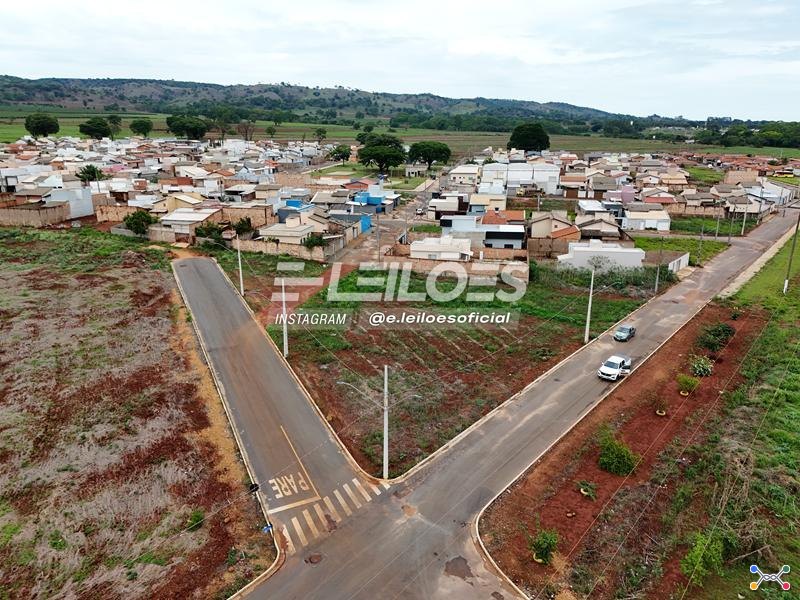 Terreno s/ benfeitoria, área 125,25m² - Guimarânia/MG
