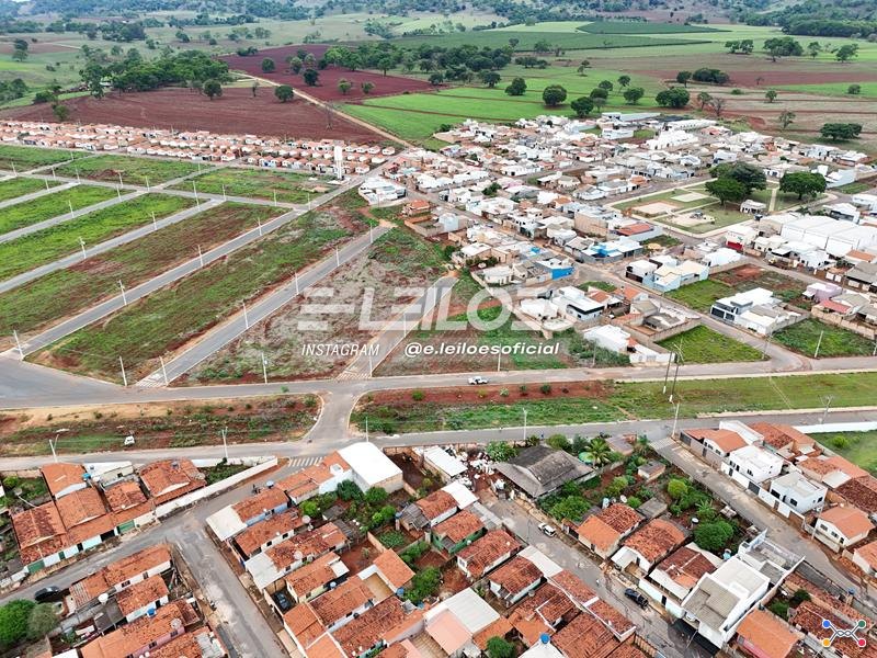 Terreno s/ benfeitoria, área 135,86m² - Guimarânia/MG