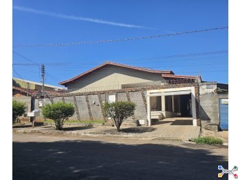 Casa - Edéia / GO - Setor Alegrete Av Getulio Vargas, s/n