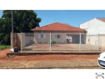 Casa - São Carlos do Ivaí / PR - Centro Rua Goçalves Ledo, 233