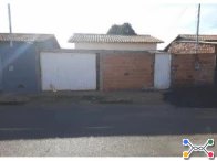Casa - 52,07m² - Terreno - 200m² - Araguari/MG