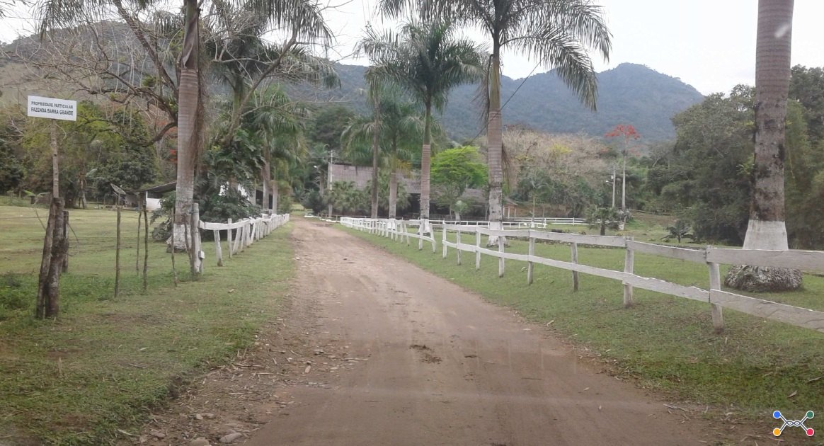 Imóvel Rural (incluindo ilhas), margens Rod. Rio Santos, A.T.: aprox. 70,5km², Barra Grande, Paraty/RJ