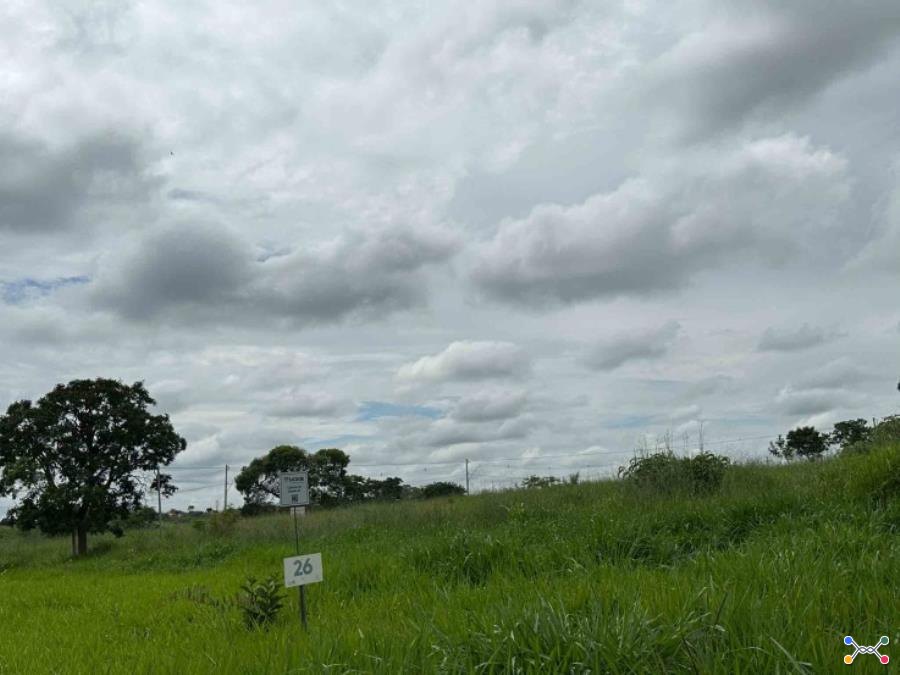 Chácara 26, Quadra 06, localizada na Rua G, no Chacreamento Espelho D’Água, em Abaeté/MG, com área total de 1.000,00 m², matrícula nº 29.130 do CRI de Abaeté/MG.