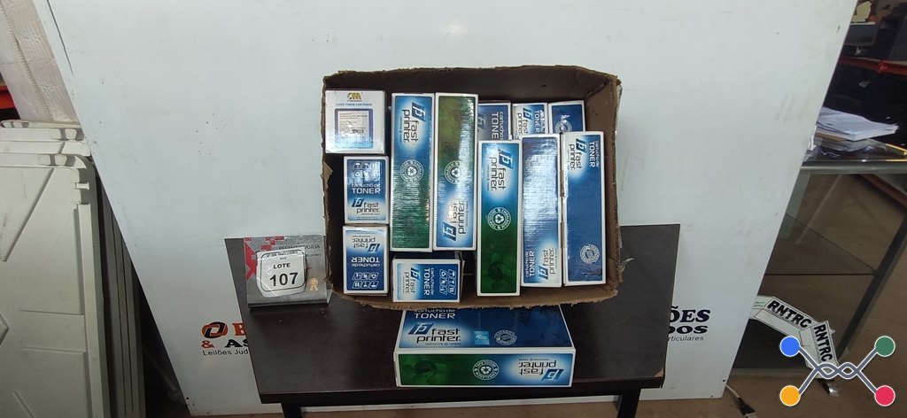 01 LOTE COM VÁRIOS TONNERS DE IMPRESSORAS DE MODELOS DIVERSOS. (NO ESTADO) ATENÇÃO! FAZER A VISITAÇÃO ANTES DE ARREMATAR, NÃO SABEMOS SE FUNCIONA, LEILÃO NÃO TEM GARANTIA E NEM DEVOLUÇÃO, SUJEITO A POSSÍVEIS AVARIAS VISÍVEIS/OCULTAS E/OU AUSÊNCIA DE COMPONENTES.