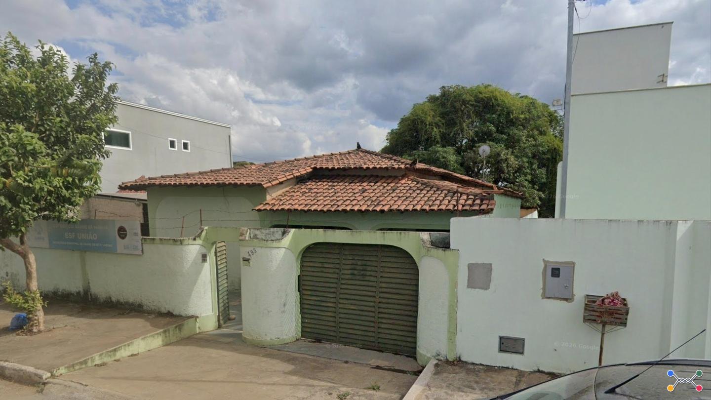 Casa com 600M² contando com 4 quartos, 2 banheiros e uma garagem em Vapabucu - Sete Lagoas/MG - Comprei PGFN - Leilão Prático