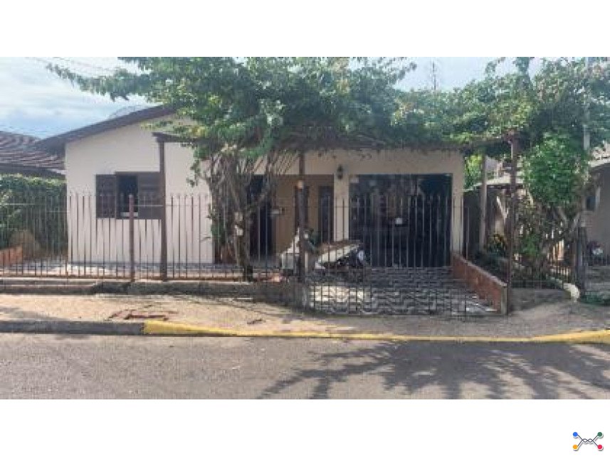 Casa à venda em leilão