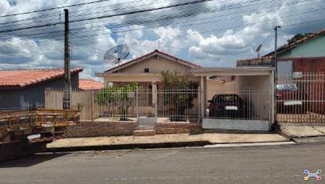 Casa 133 m² - vila nova - angatuba - sp