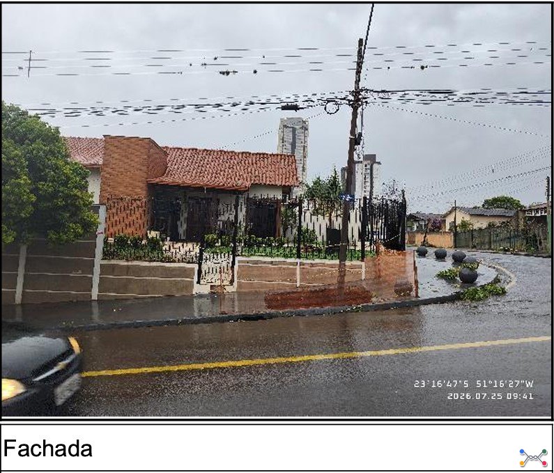 Imóvel com boa estrutura — Casa no Centro, Cambe - PR, Nº 272, 490m²