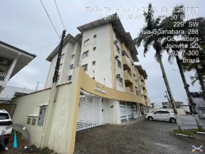 Apartamento à venda em leilão