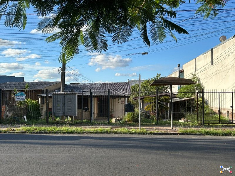 Terreno com 924m2 no bairro camaquã