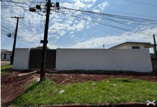 Cascavel - pr. bairro jd. maria de lourdes. casa. áreas totais. terr. 525,00m² e constr. 246,17m²