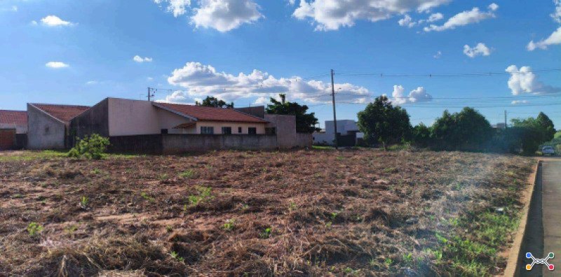 Lote urbano; área de 240 m131