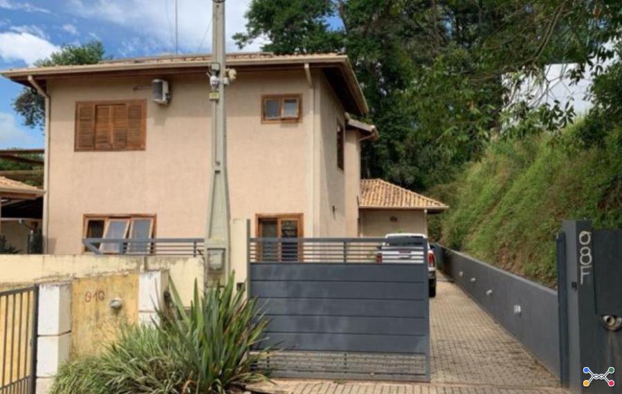 Mairinque/SP - Porta do Sol - Casa com 301m²