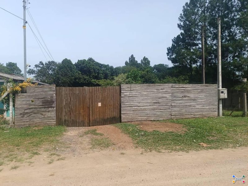 Casa 146m² em Terreno 450m² | Viamão-RS | Fiuza |  Próx. à ERS-040 e Unidade Básica de Saúde Fiúza - Financiamento até 420 Meses!
