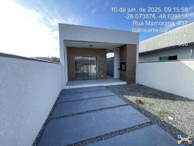 Casa 85m² com Terreno 180m² | Itapoá-SC | Balneário São José - Financiamento até 420 Meses!