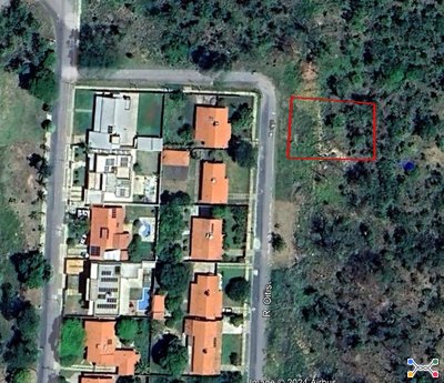 Terreno 937m² Desocupado | Bairro Cemig, Três Marias/MG | Rua dos Oiti |