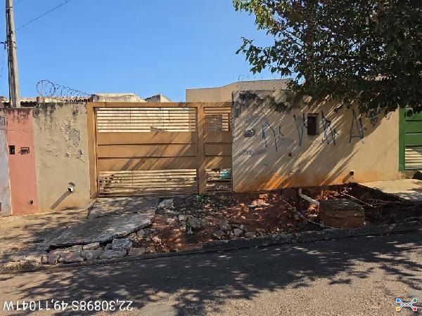 Oportunidade valiosa — Casa no Parque Jaragua, Bauru - SP, Nº 9-127, 2 quartos, 2 vagas, 157,23m²
