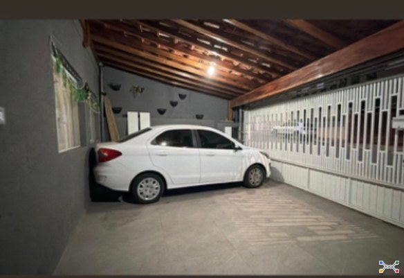 Casa, Residencial, 3 dormitório(s), 2 vaga(s) de garagem