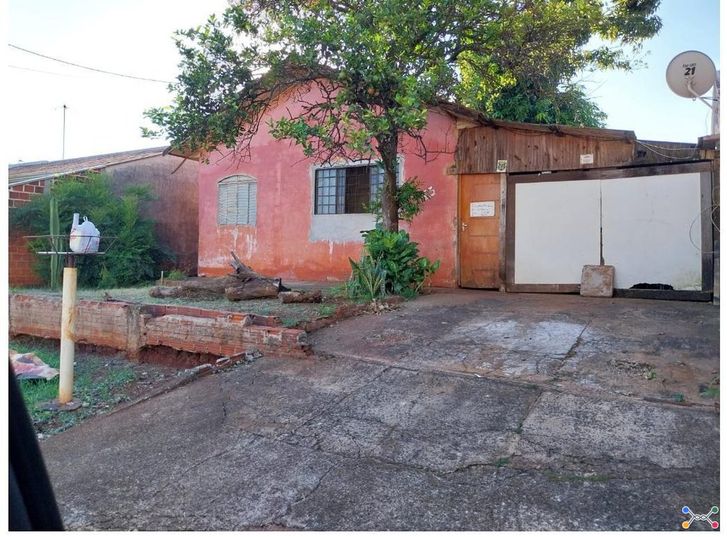 Casa em alvenaria com 58,52m² contendo 03 quartos, situada à Rua Pioneiro Alberto Tissei, nº 73 - Maringá/PR