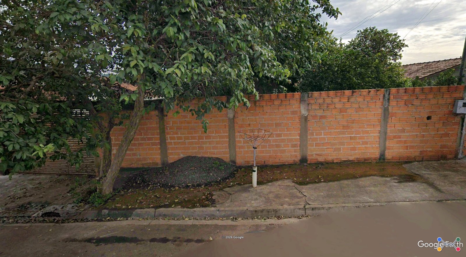 LOTE 15.1 - Imóvel c/ 192,15m² no Conj. Hab. Jamile Dequech em Londrina/PR