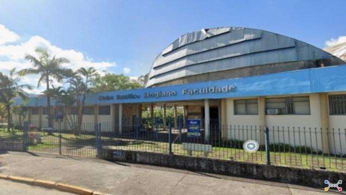 Imóvel comercial, pertencente ao clube náutico mogiano, localizado na rua cabo oliver, nº 758, bairro da ponte grande, mogi das cruzes/sp.