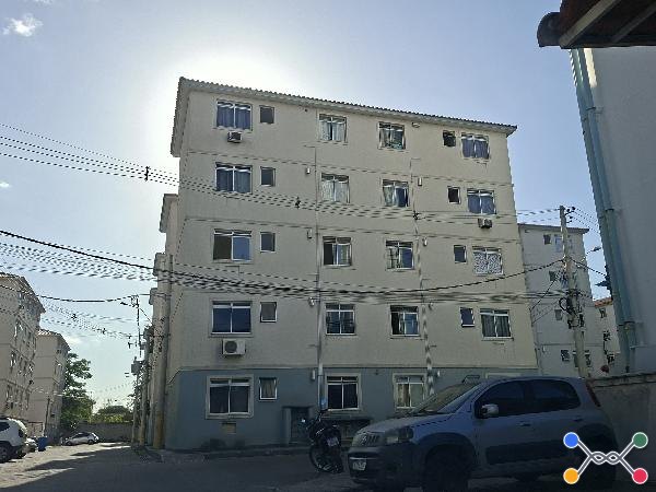 Edificio residencial caminho do rio