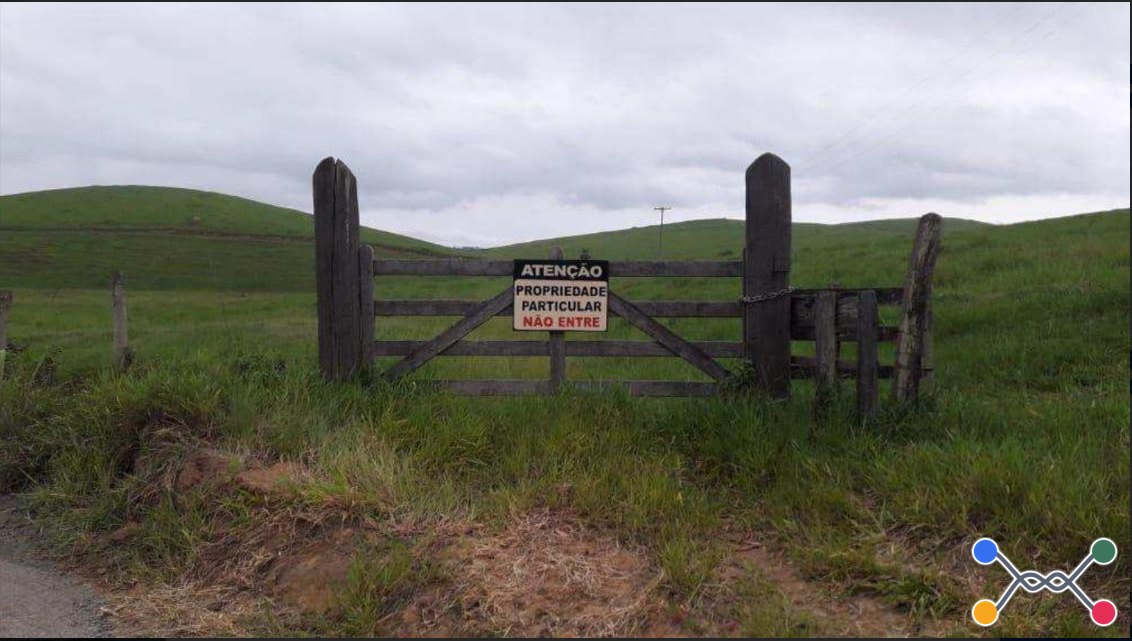 Fazenda 75 hectares (200.000m²) - possui área de mata e nascente de águas. estrada rocha leão, rio das ostras/rj. terreno e respectivas construções. pague em até 60 vezes.