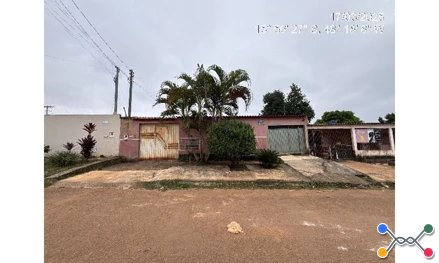Casa - Santo Antônio do Descoberto