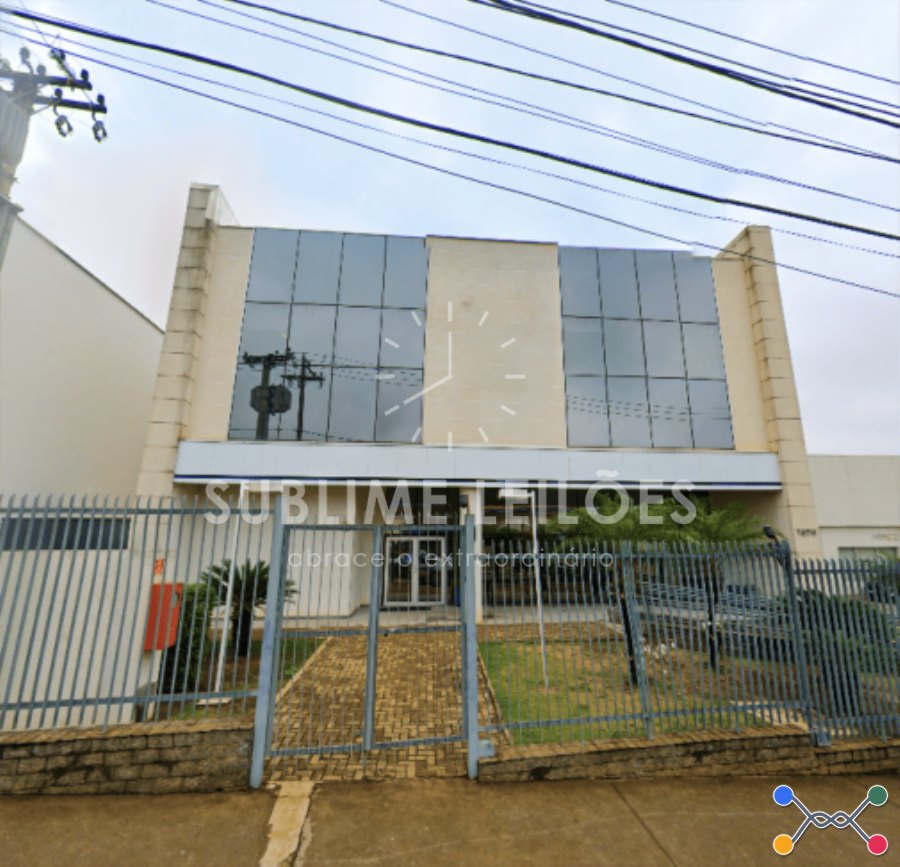 Prédio comercial em piracicaba - terreno de 2.801m² | constr. de 2.127m²