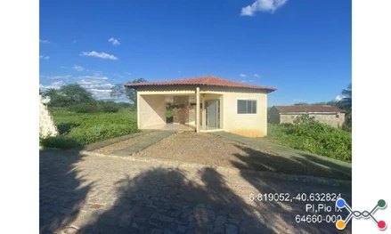 Lot pedra fincada i