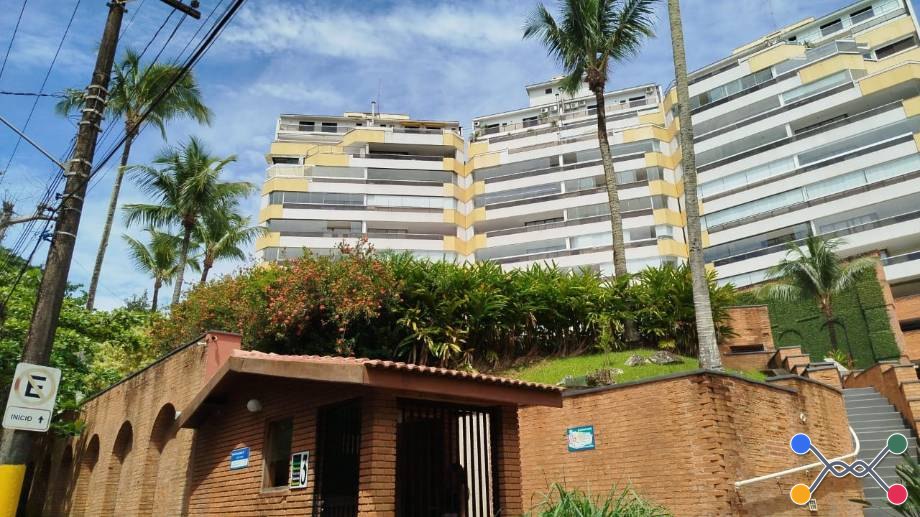 Apartamento à venda na Rua Sorocotuba - Guarujá/SP Código: 02.21796