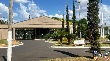 Casa à venda na Rua Calcedônia - Araçatuba/SP Código: 02.26116