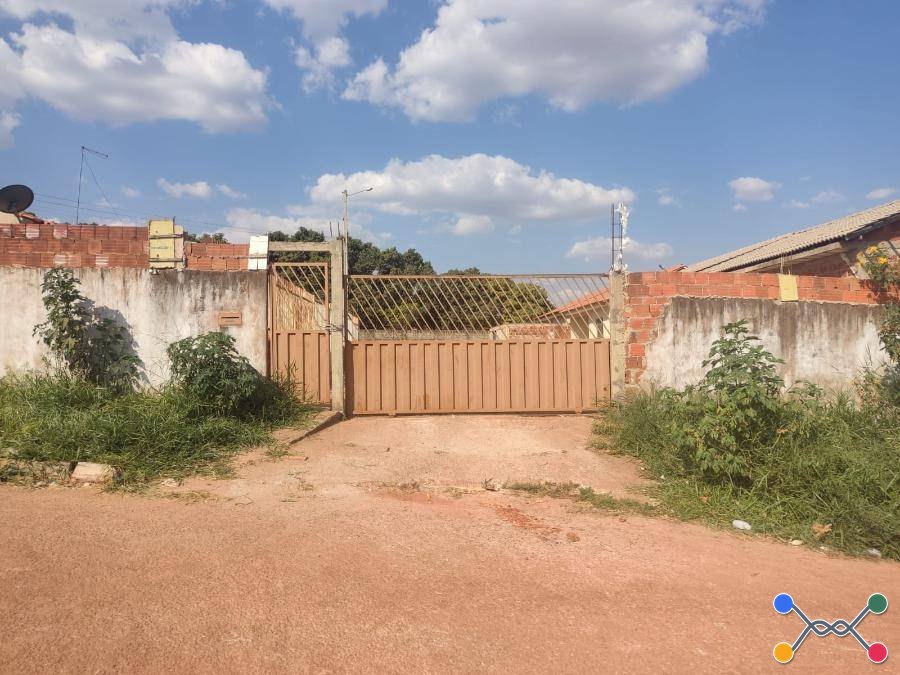 Casa à venda na Rua Trinta e Cinco - Águas Lindas de Goiás/GO Código: 18475