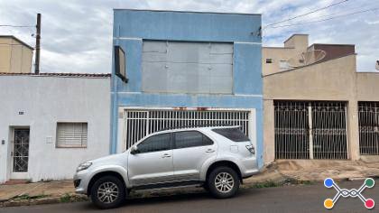 Prédio à venda na Rua Aquidaban - São Carlos/SP Código: 02.27107