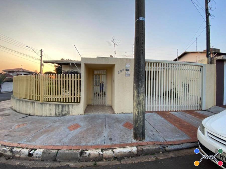 Casa à venda na Rua Ernesto Tagliari - Artur Nogueira/SP Código: 02.27069