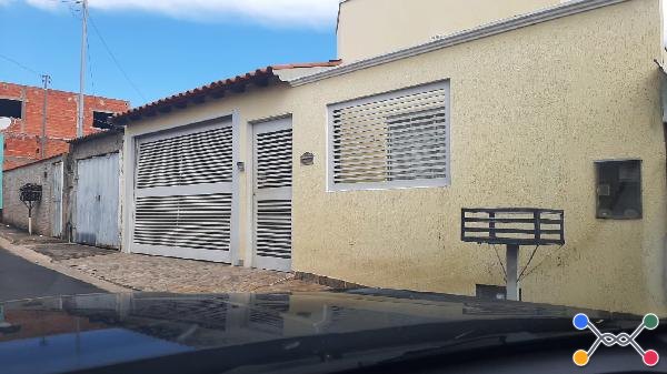Casa 69.85m², dormitório(s), vaga(s) na garagem -, ESTRELA DO SUL MG