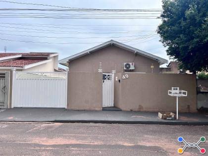 Casa à venda na Rua Homero Rodrigues Silva - Andradina/SP Código: 02.27002