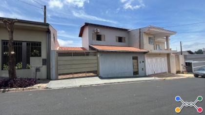 Casa à venda na Rua Doutor Luiz Maia - São Carlos/SP Código: 02.23979