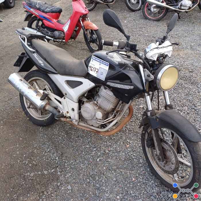 HONDA CBX 250 TWISTER 2004