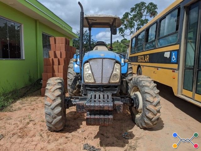 Trator LS Plus 90 - JCB 2013